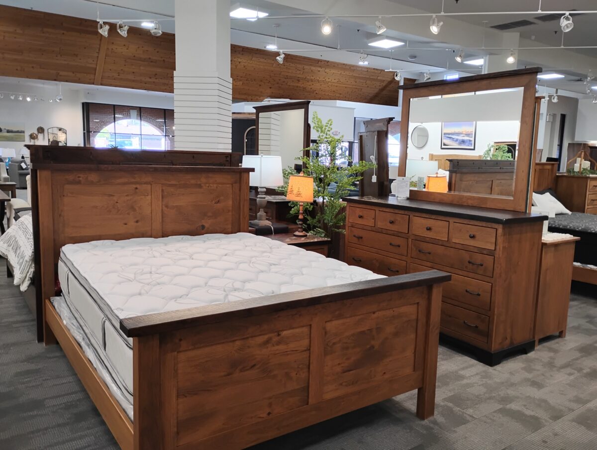 Manchester Bedroom Collection - Deal - Image 2
