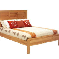 Lynnwood Panel Bed