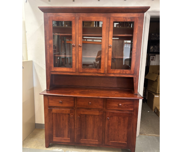 Classic Shaker Hutch - Deal